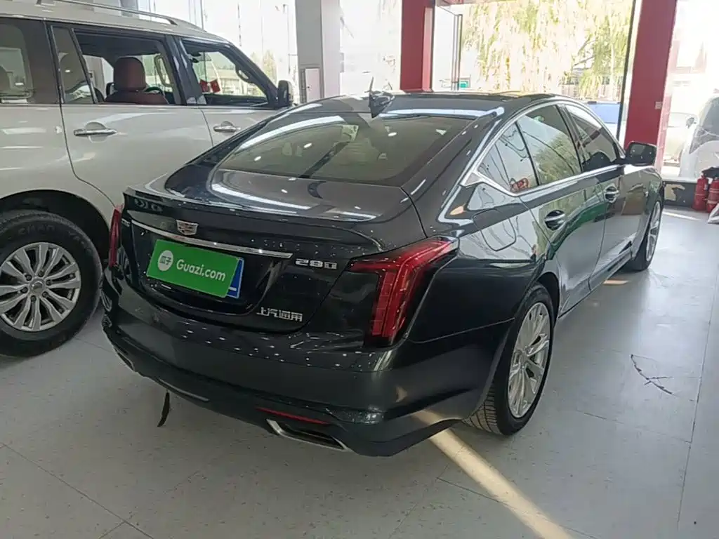 Cadillac CT5 — миниатюра 7