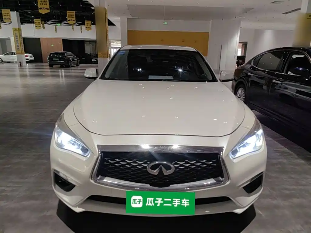 Infiniti Q50L — миниатюра 3