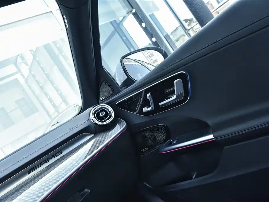 Mercedes-Benz C-Class New Energy — миниатюра 13