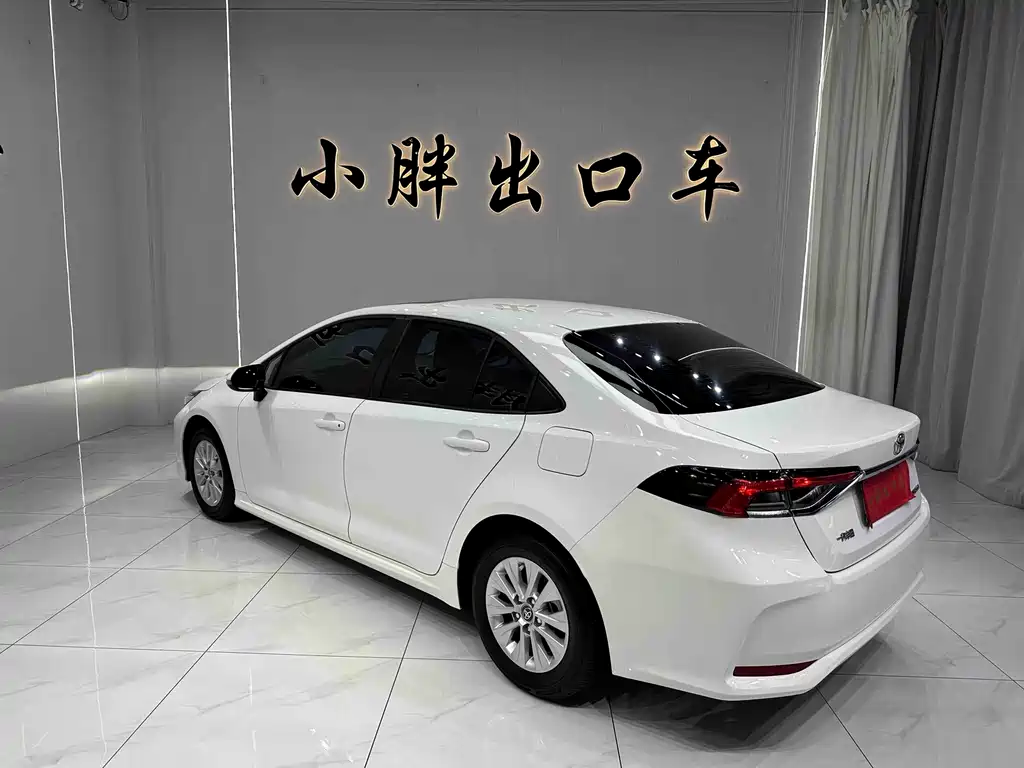 Toyota Corolla — миниатюра 6