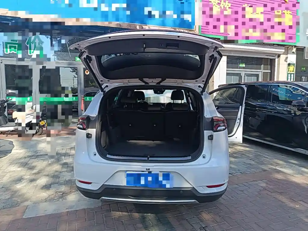 BYD Tang — миниатюра 19