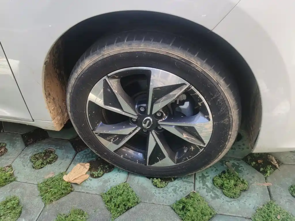 GAC Motor Trumpchi M6 — миниатюра 24