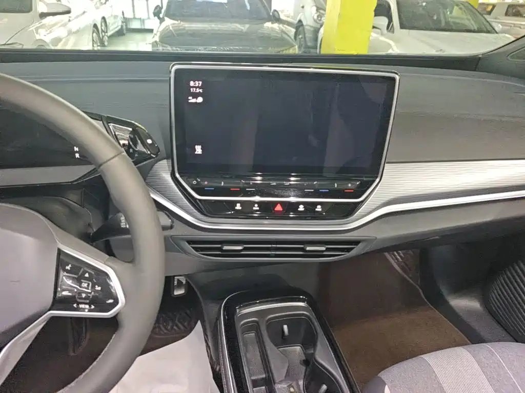 Volkswagen ID.4 Crozz — миниатюра 13