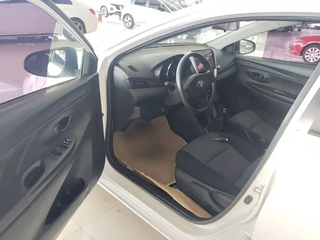 Toyota Vios — миниатюра 16