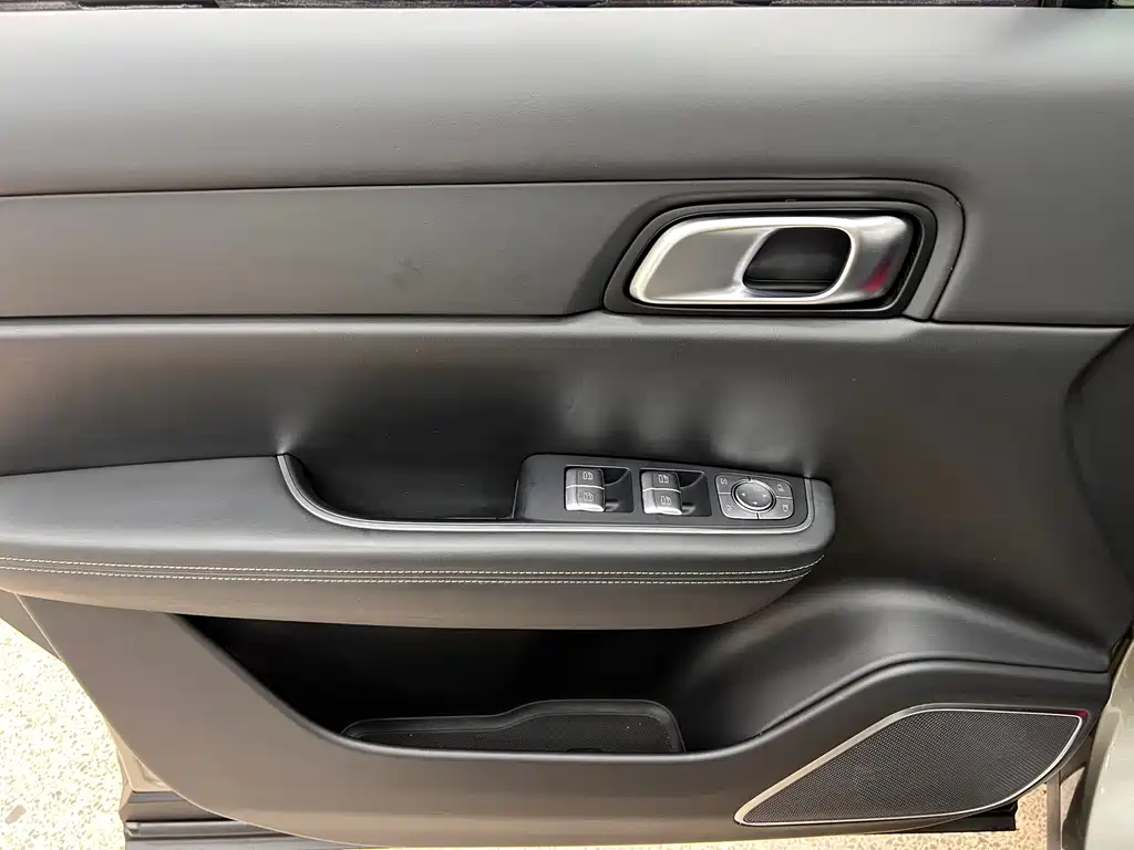 Li Auto Li ONE — миниатюра 13