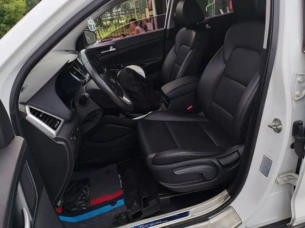 Hyundai Tucson — миниатюра 15