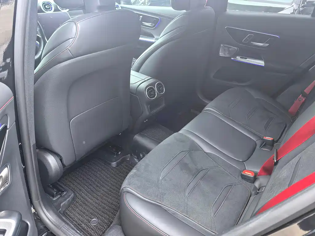 Mercedes-Benz GLC AMG — миниатюра 8
