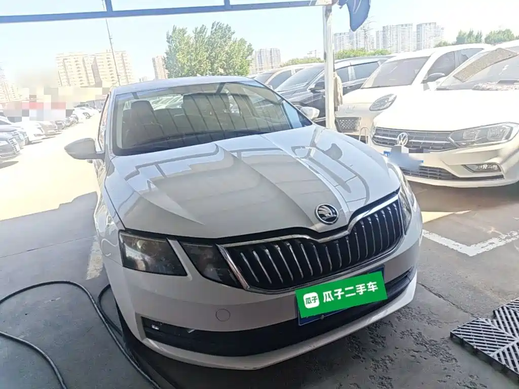 Skoda Octavia — миниатюра 4