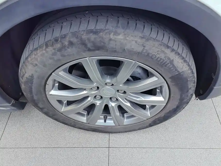 Cadillac XT4 — миниатюра 6
