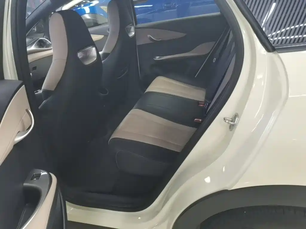 BYD Dolphin — миниатюра 17