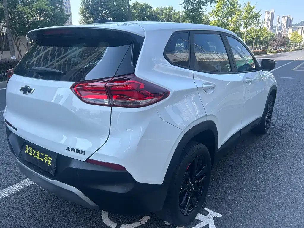 Chevrolet Trax — миниатюра 7