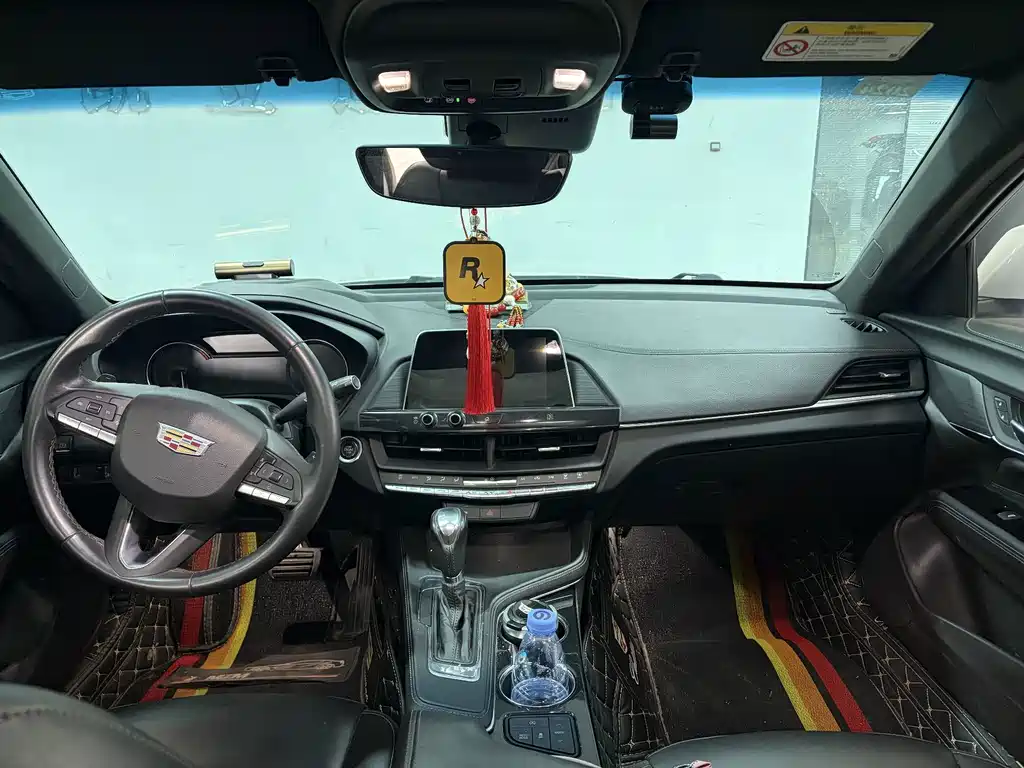 Cadillac CT4 — миниатюра 7