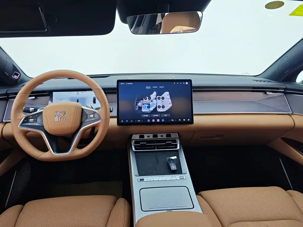 BYD Han L — миниатюра 9
