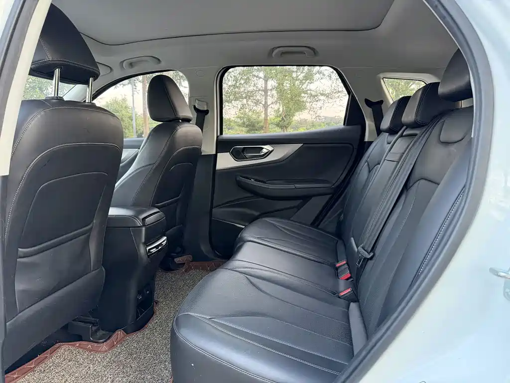 BAIC X7 — миниатюра 6