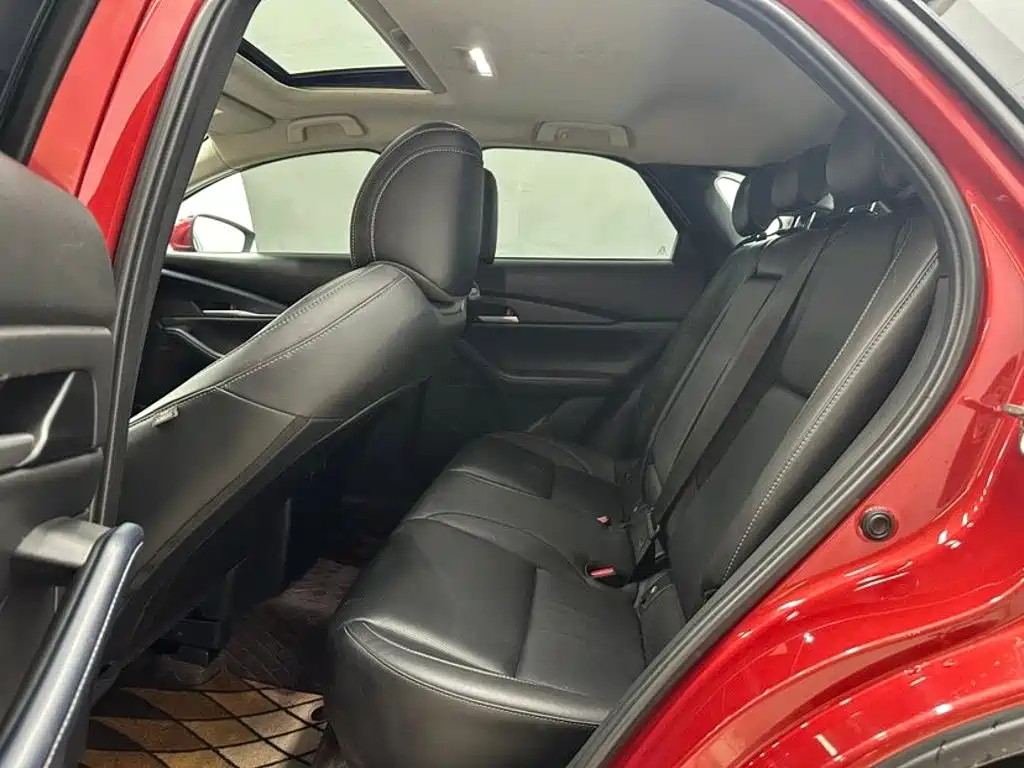 Mazda CX-30 — миниатюра 6