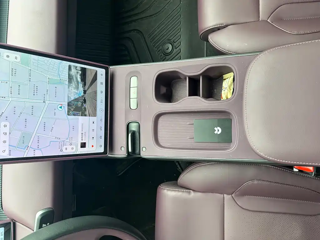 NIO ET5T — миниатюра 16