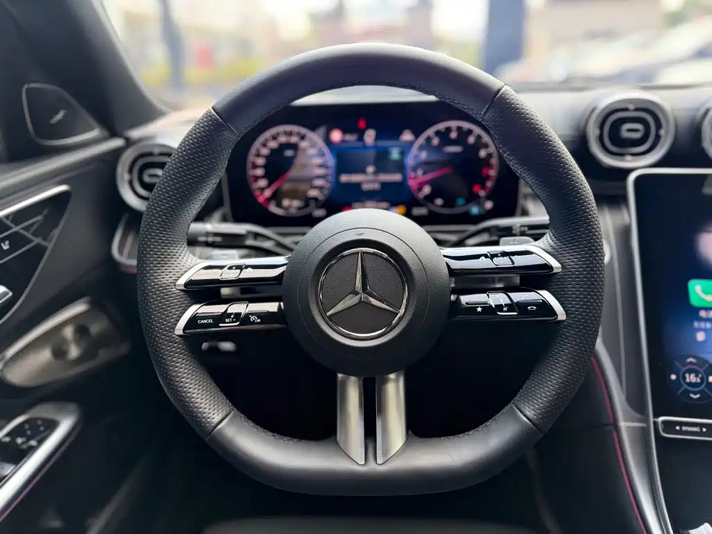 Mercedes-Benz C-Class — миниатюра 19