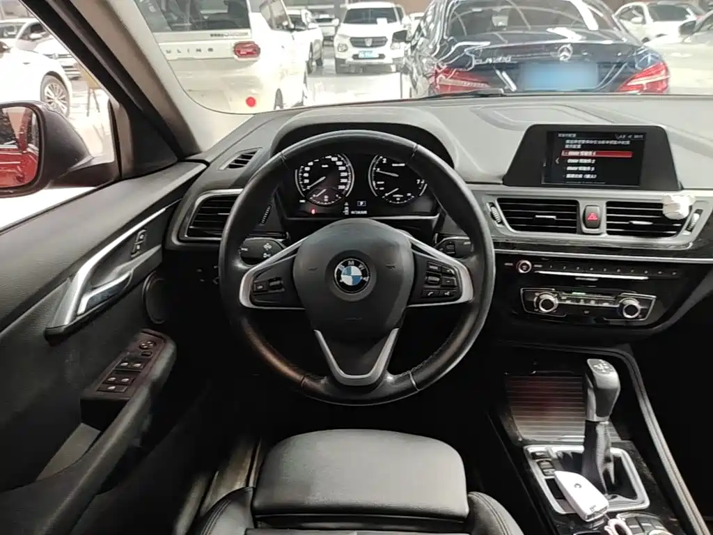 BMW 1 Series — миниатюра 11