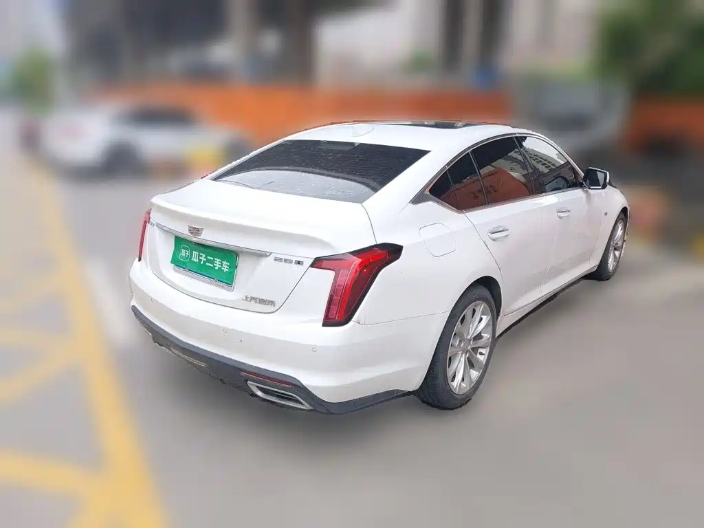 Cadillac CT5 — миниатюра 4