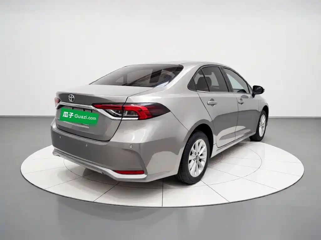 Toyota Corolla — миниатюра 6