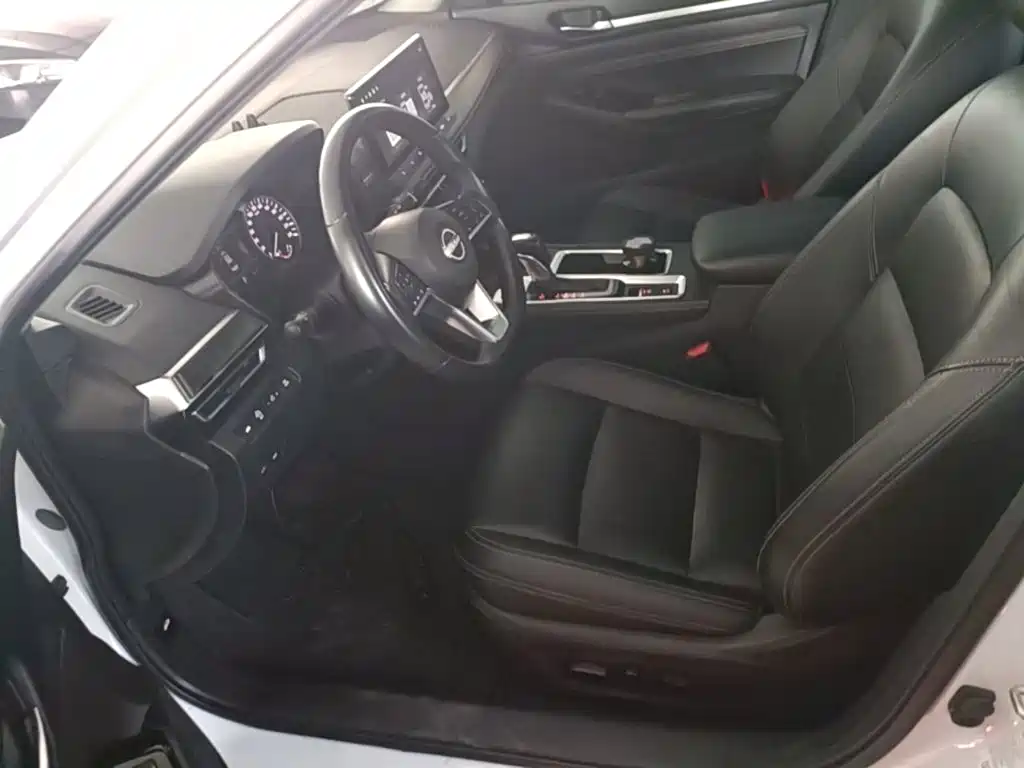 Nissan Teana — миниатюра 15