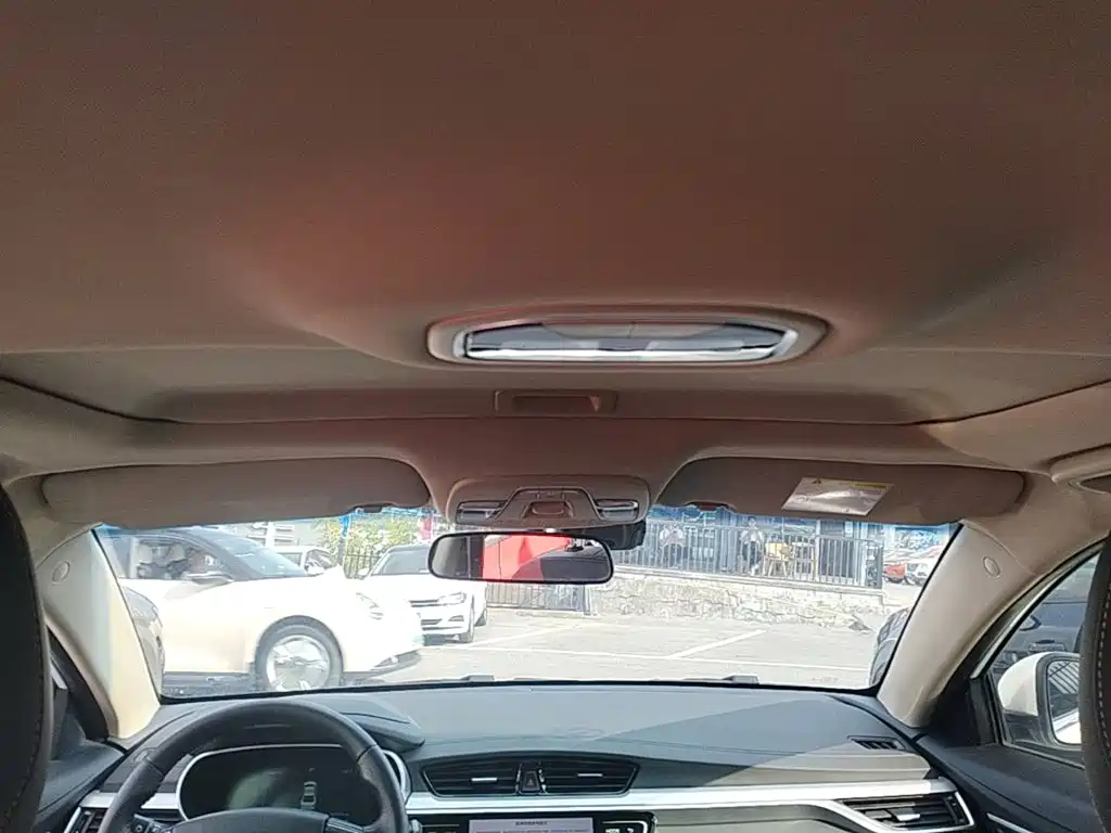 Geely Emgrand — миниатюра 18