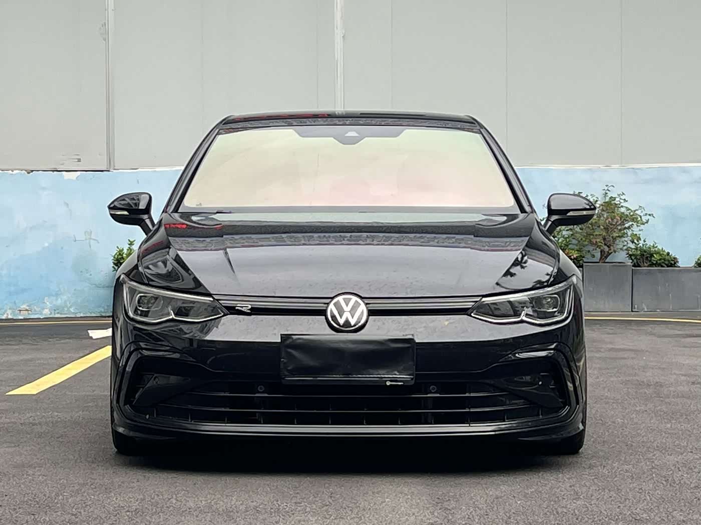 Volkswagen Golf 1.4 л 2023 г. Чёрный, пробег 50000 км