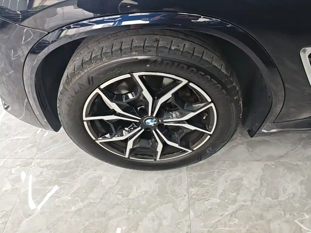 BMW X3 — миниатюра 23