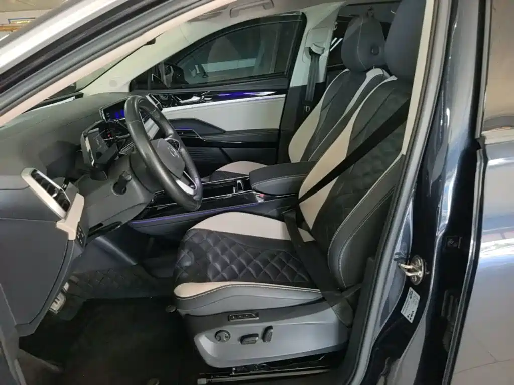 Volkswagen ID.6 Crozz — миниатюра 15
