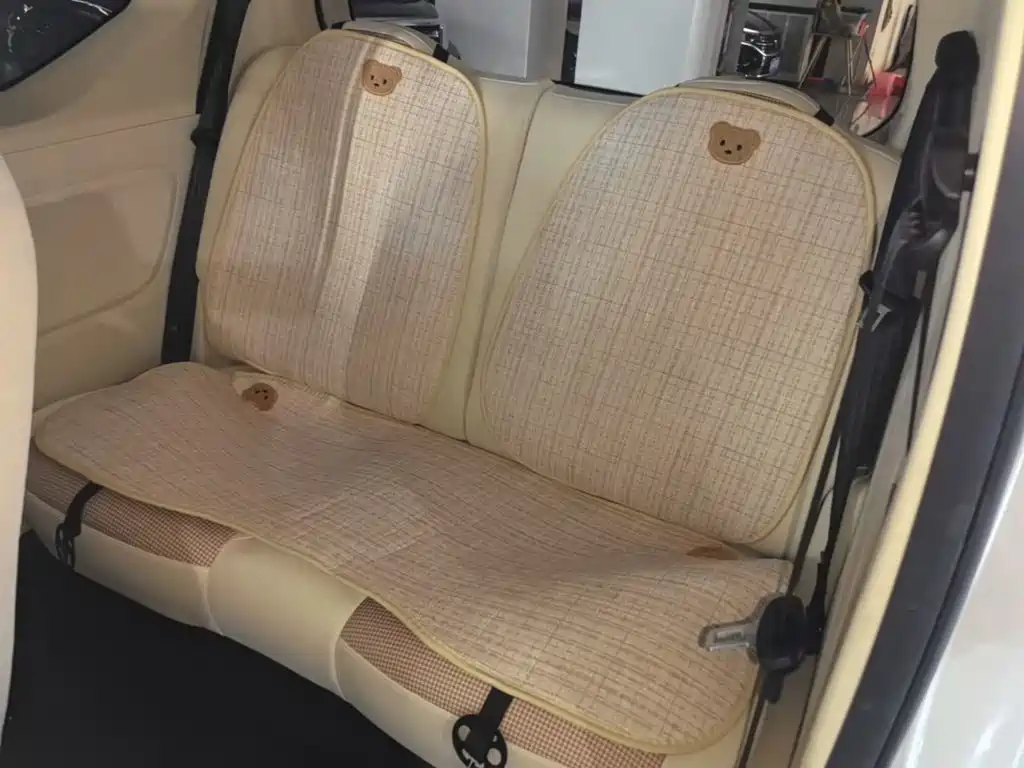 Wuling MINIEV — миниатюра 17