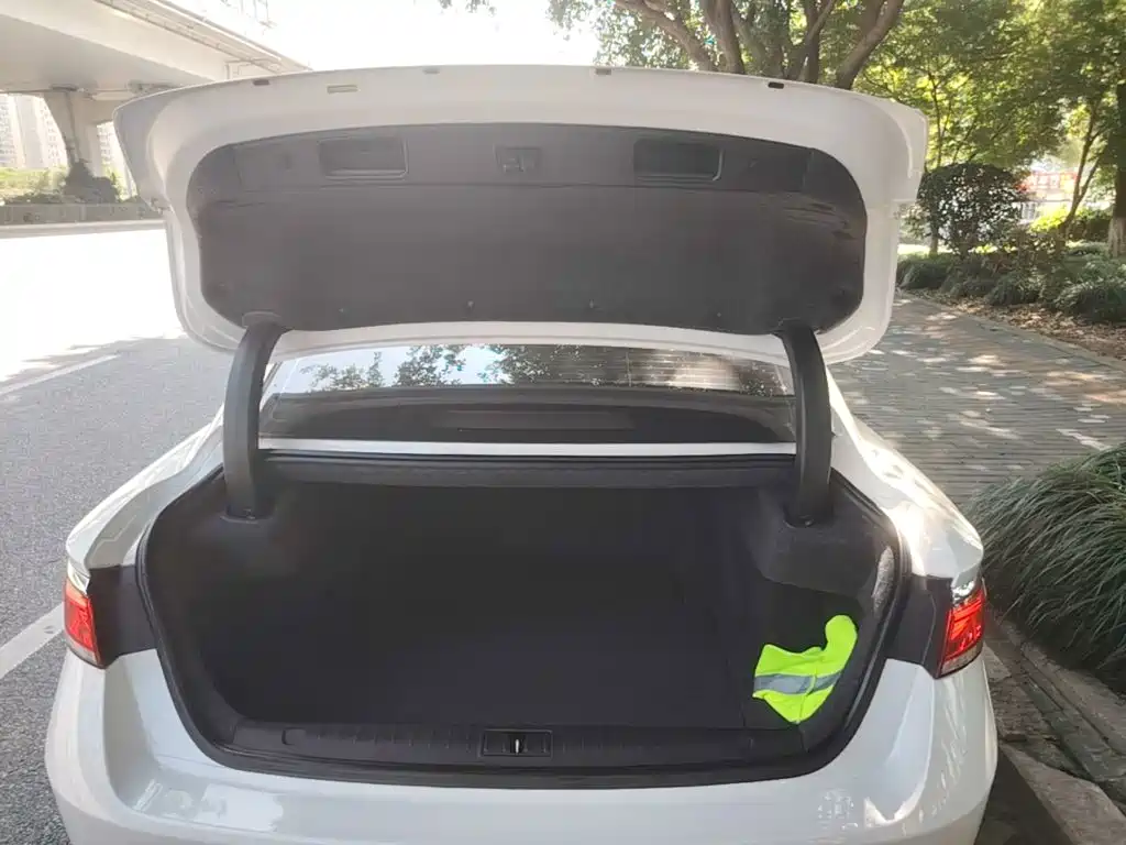 Geely Borui — миниатюра 19