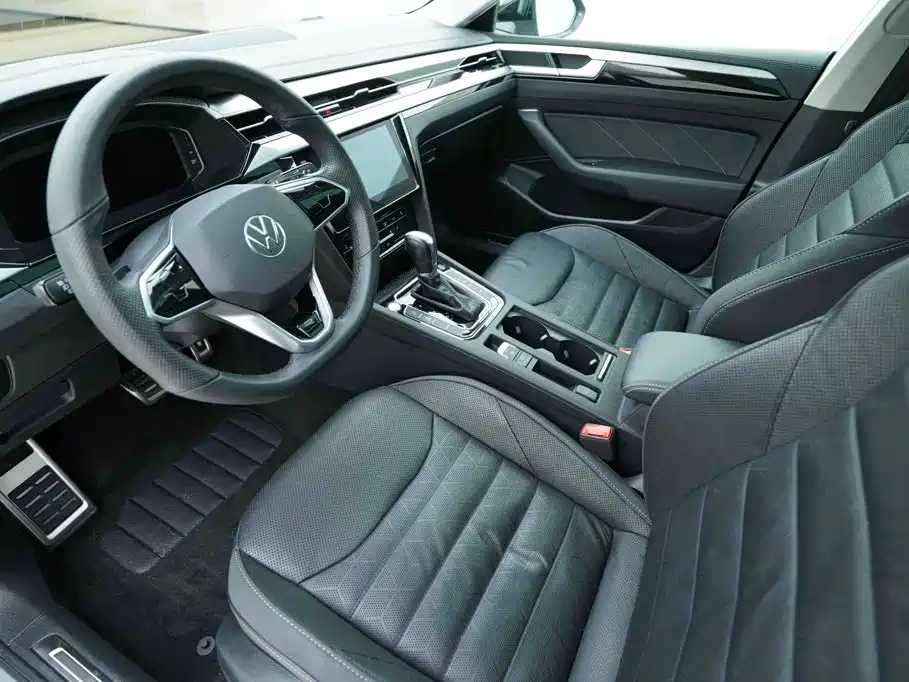 Volkswagen CC — миниатюра 9