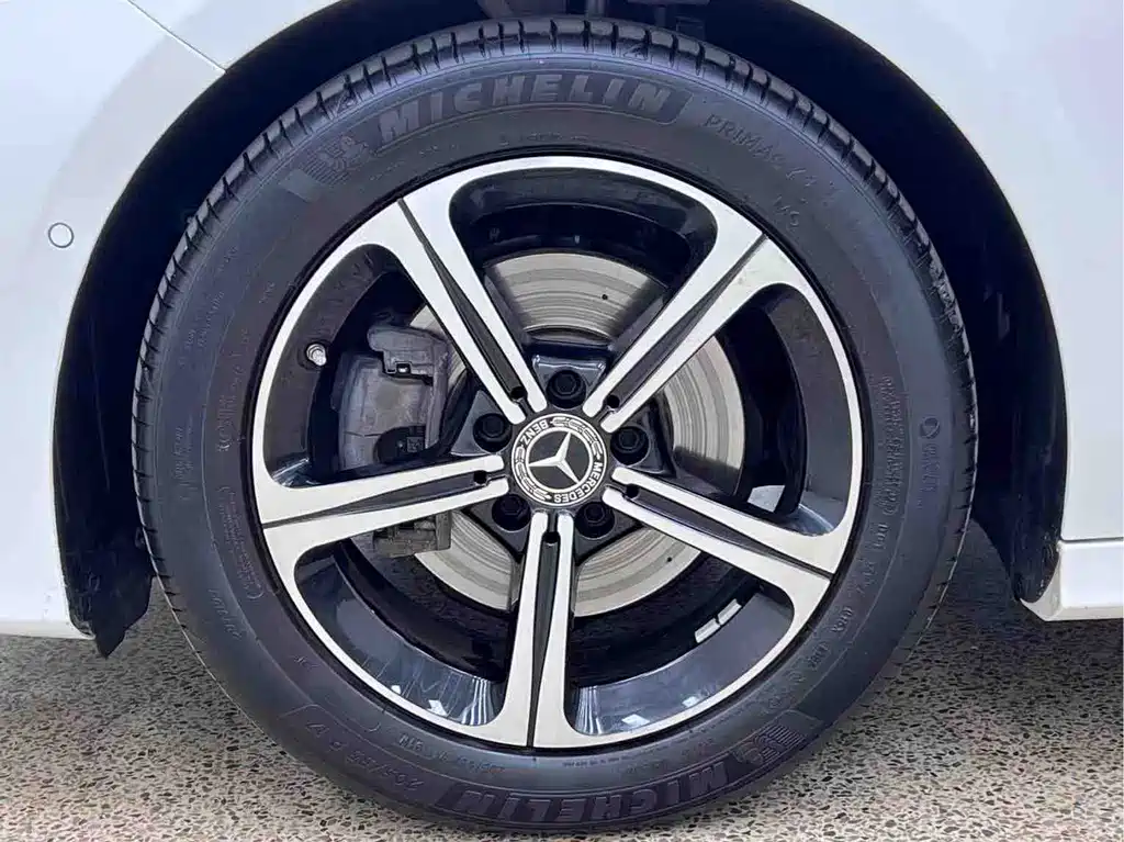 Mercedes-Benz A-Class — миниатюра 6