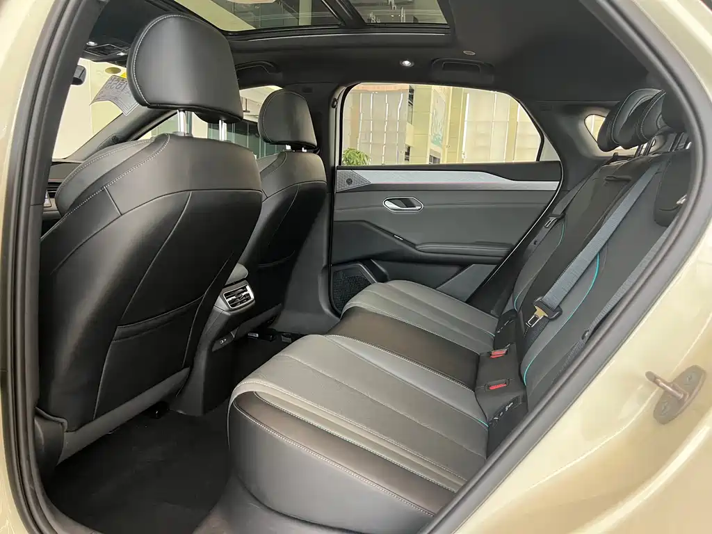 BYD Qin L — миниатюра 7
