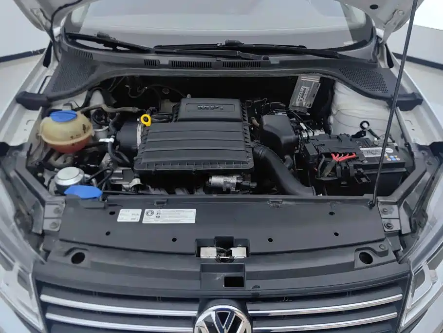 Volkswagen Santana — миниатюра 10