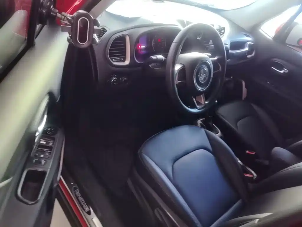Jeep Renegade — миниатюра 16