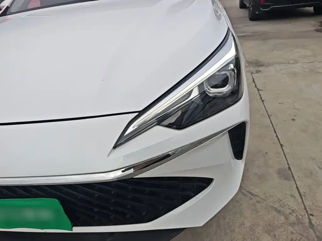 Roewe i5 — миниатюра 24