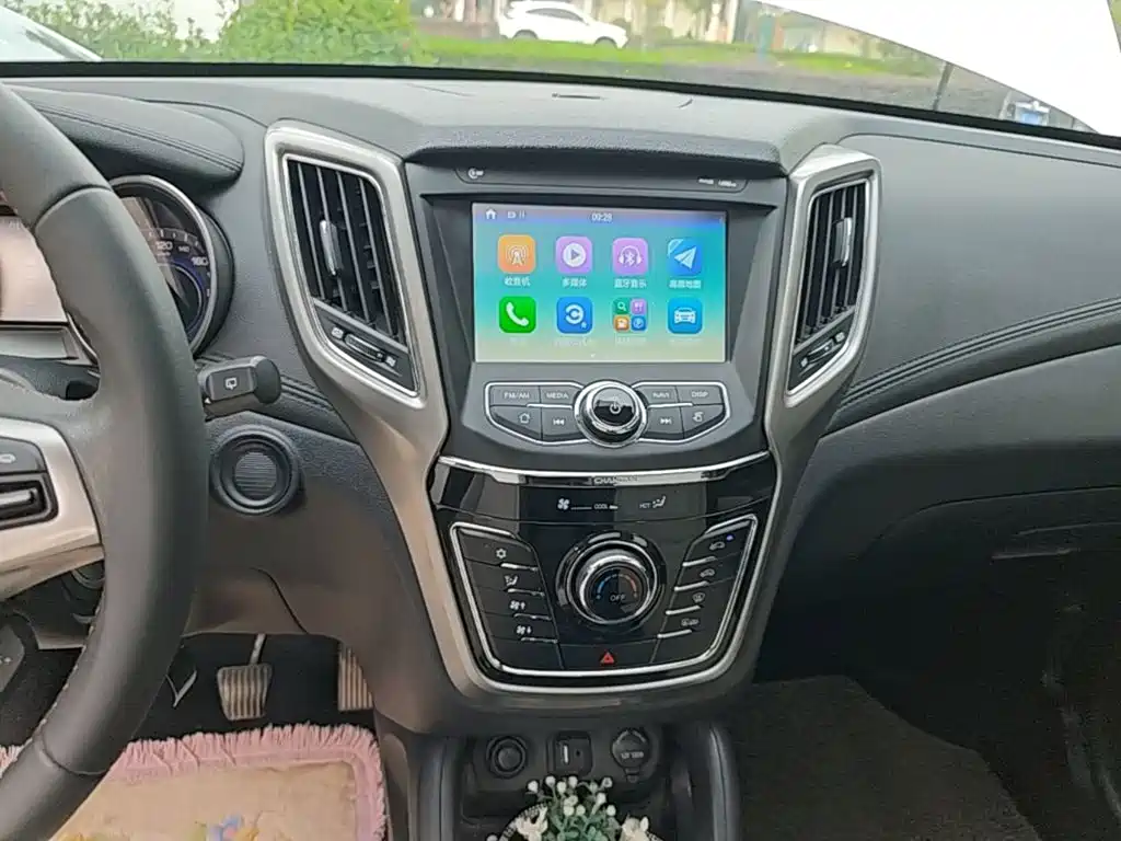 Changan CS35 — миниатюра 13