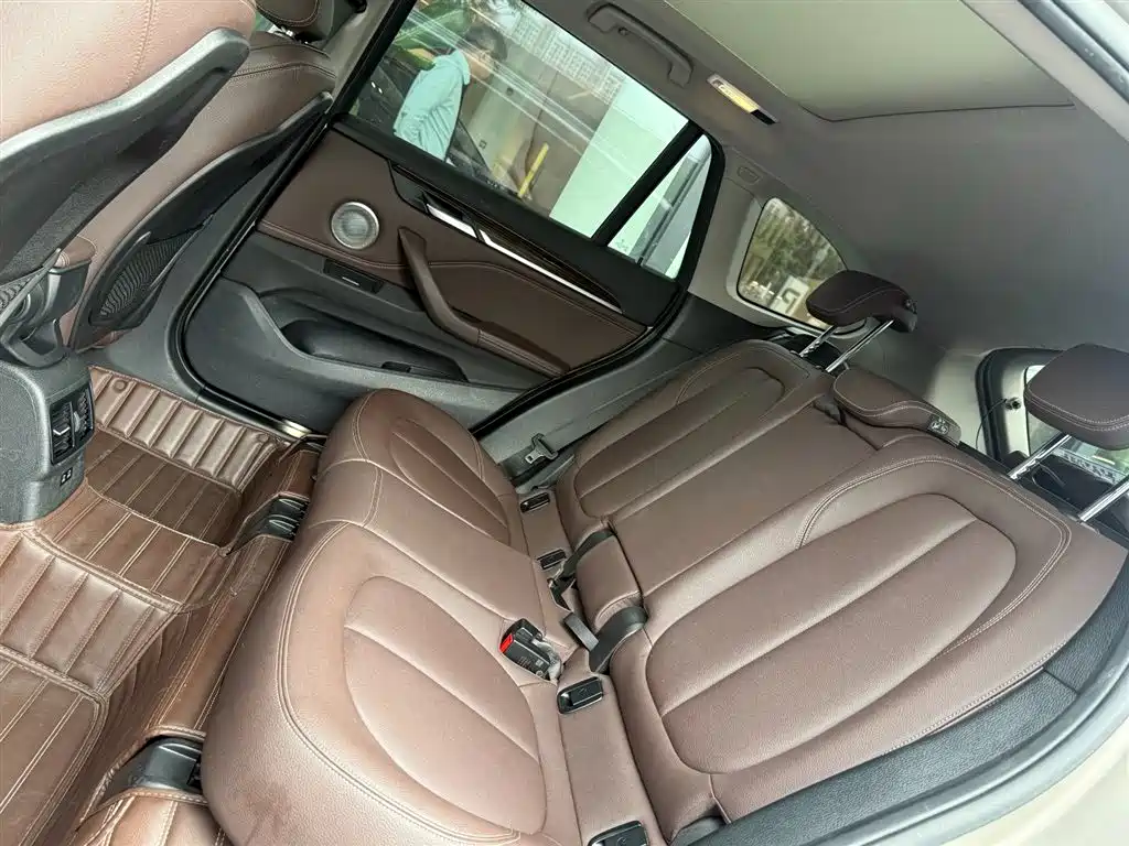 BMW X1 — миниатюра 18