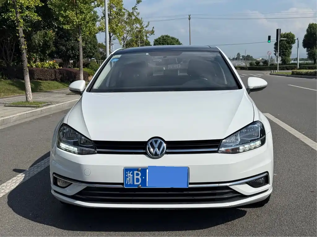 Volkswagen Golf — миниатюра 2