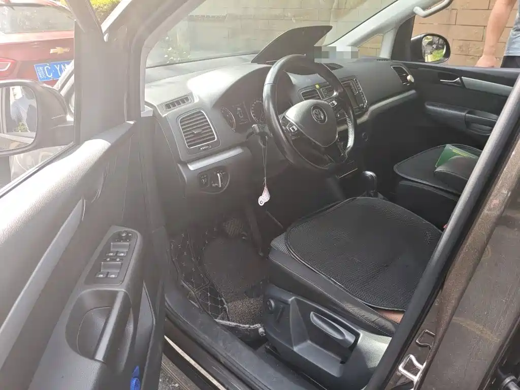 Volkswagen Sharan — миниатюра 14