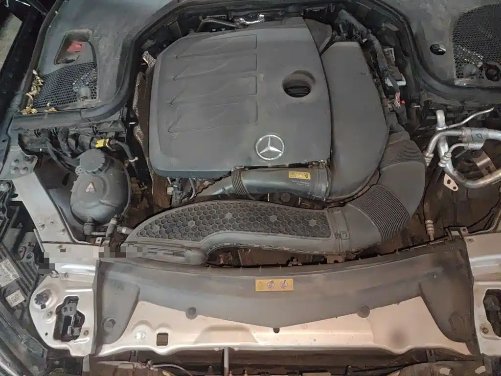 Mercedes-Benz E-Class — миниатюра 21