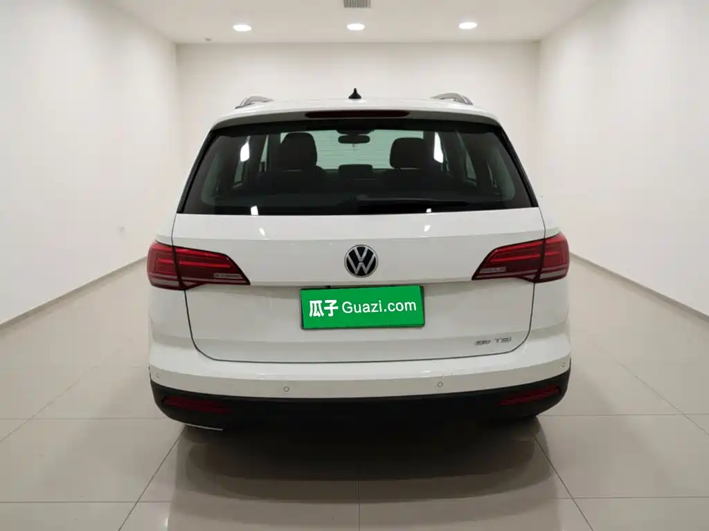 Volkswagen Tharu — миниатюра 3