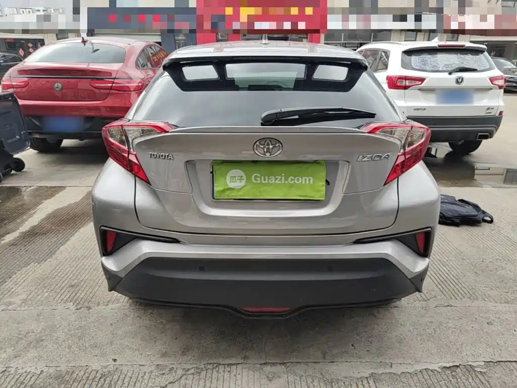 Toyota IZOA — миниатюра 6