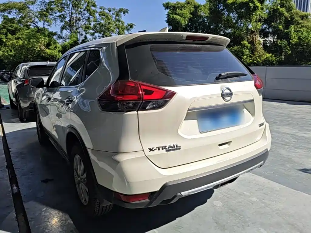 Nissan X-Trail — миниатюра 5