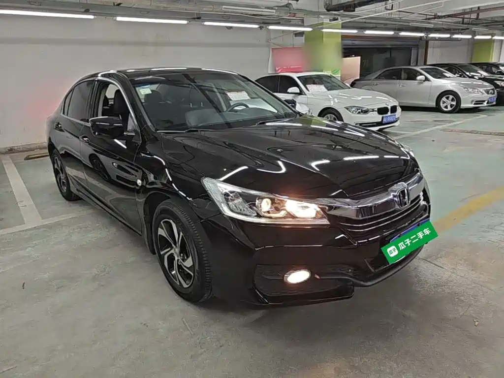 Honda Accord — миниатюра 4