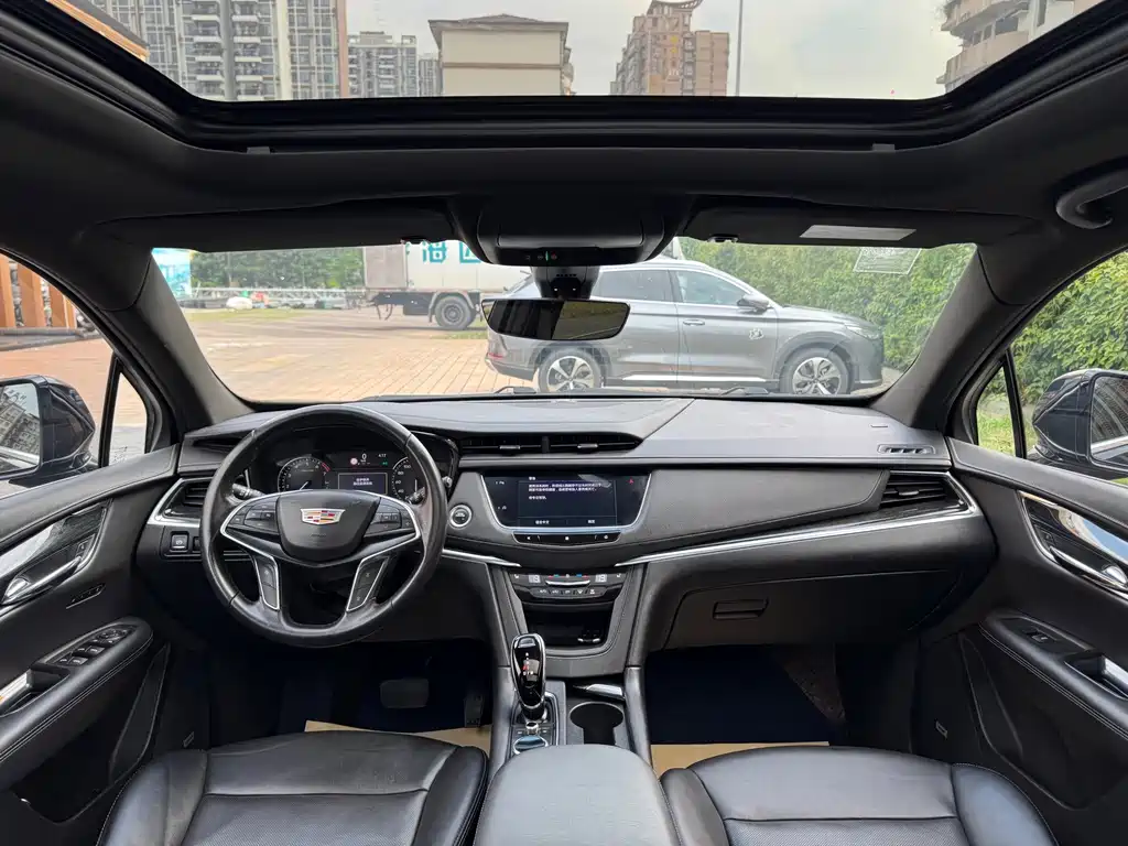 Cadillac XT5 — миниатюра 15