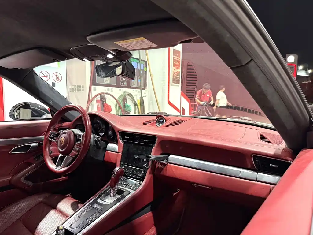 Porsche 911 — миниатюра 6