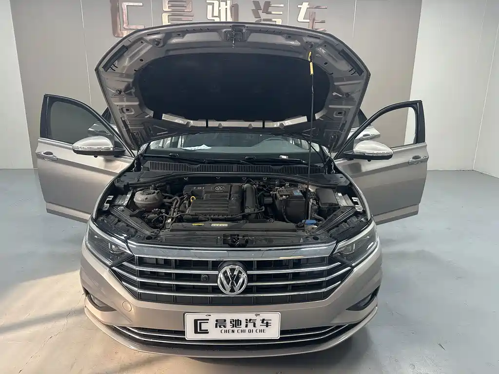 Volkswagen Sagitar — миниатюра 18