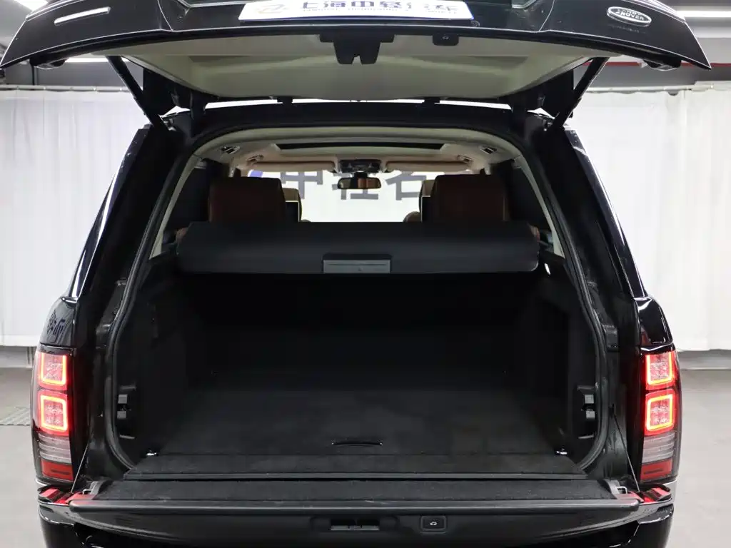 Land Rover Range Rover — миниатюра 30
